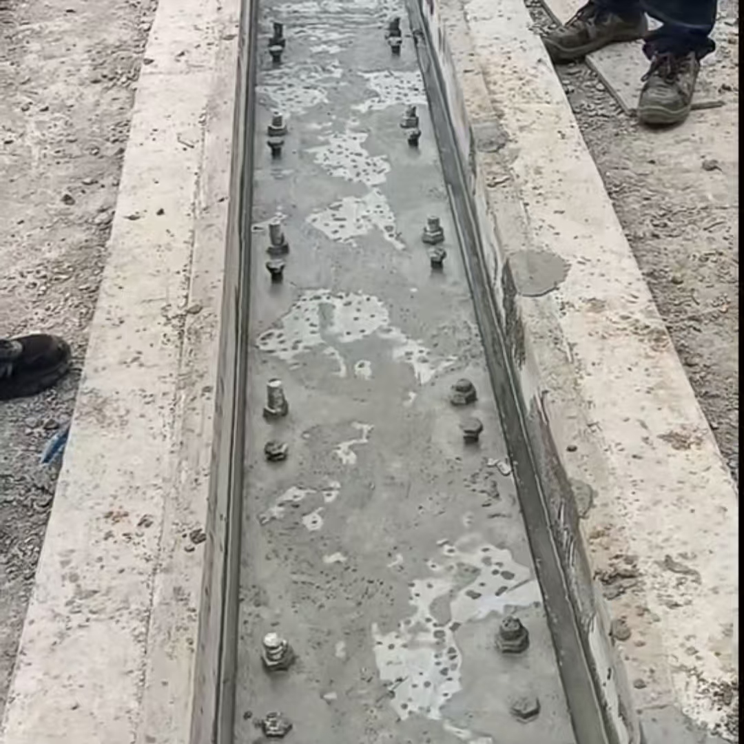 龙城环氧树脂轨道胶泥是什么？用在哪里？